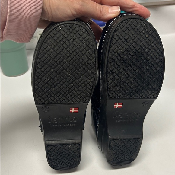 SANITA Navy/Black Shimmer Cheetah Print Danish Clogs - Picture 4 of 5